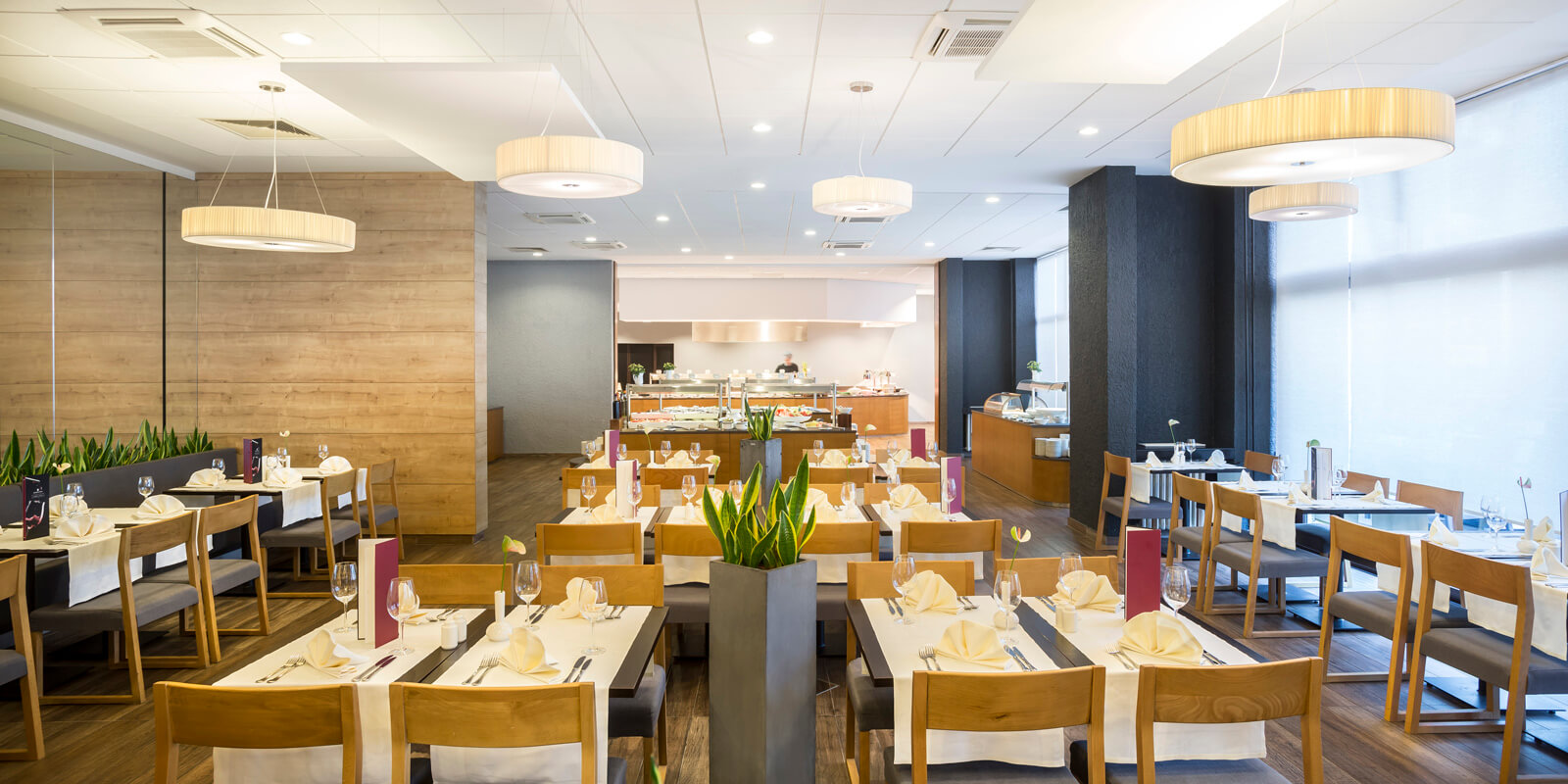 KDE_Opatija_q8a1590_c_Hotel-Admiral