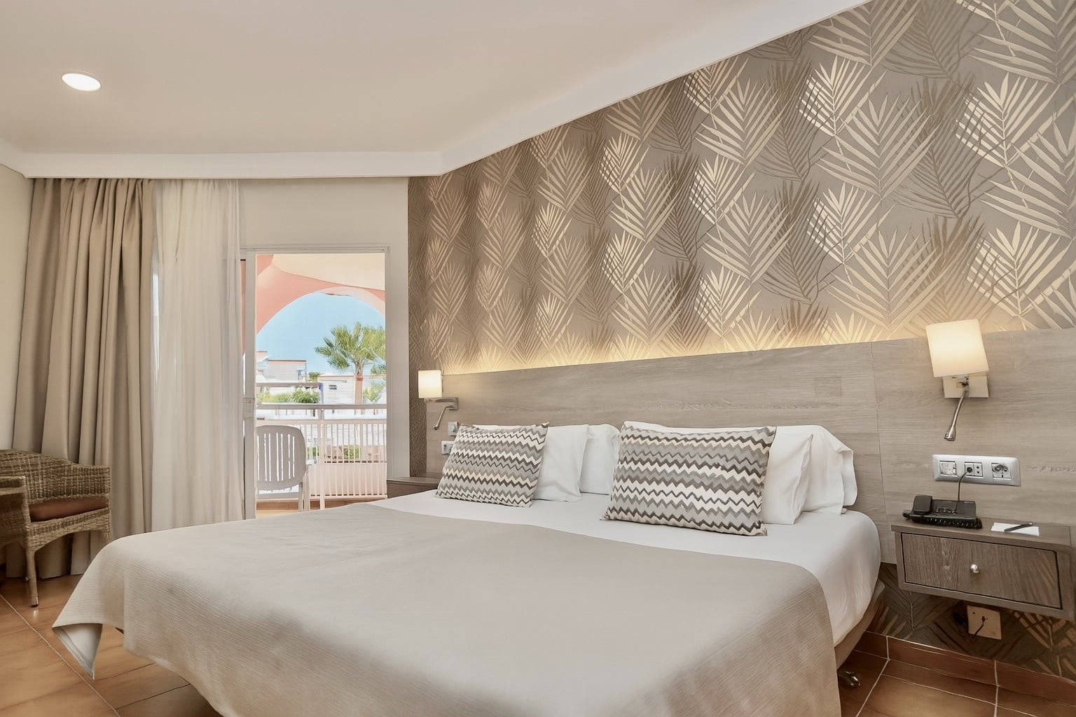 Hotel_Puerto_Palace_112a25338f3bd31