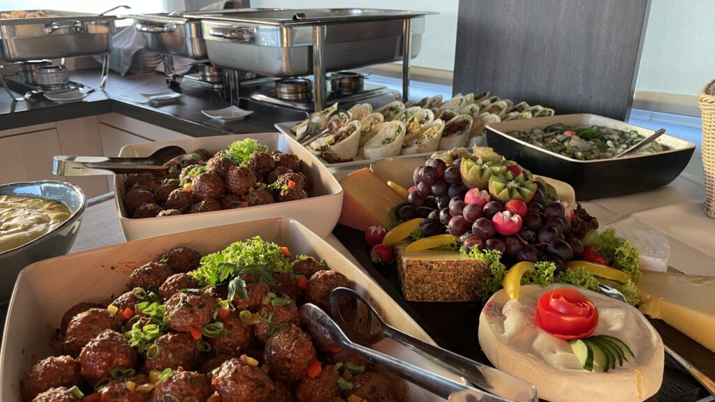 Buffet-Queen-2024-5-1024x576