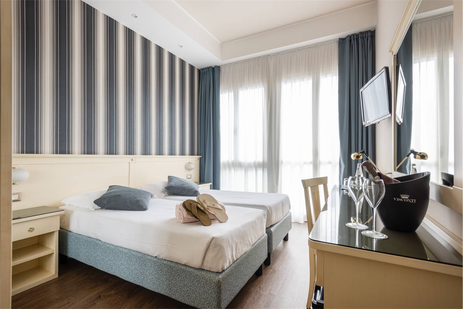 camera-comfort-doppia-matrimoniale-C_splendid-palace_Limone