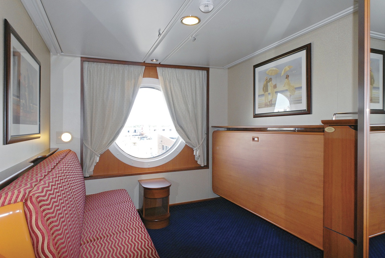 Color Magic - Standard cabins_CLL-01597_Jouni Saaristo